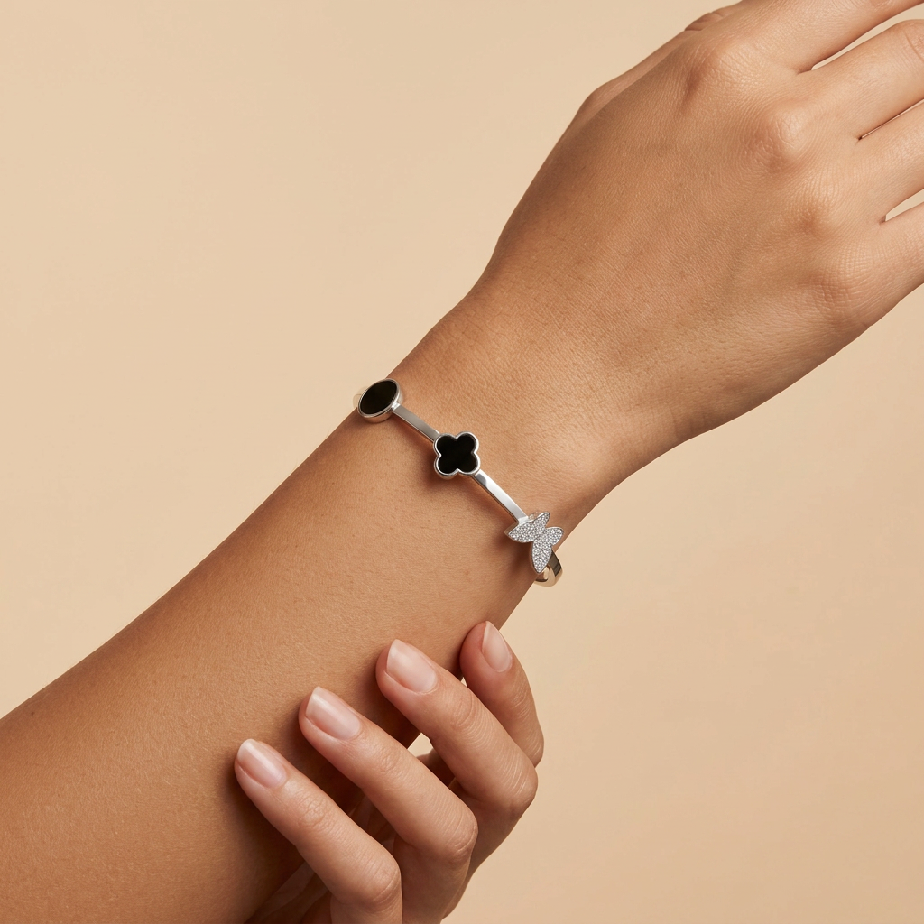 Pulseira Noir Trevo
